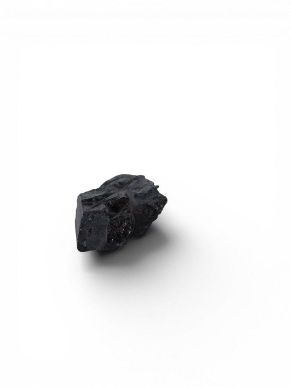 Black Tourmaline Raw Stone Protection Grounding Witchcraft Wicca - Picture 9 of 11